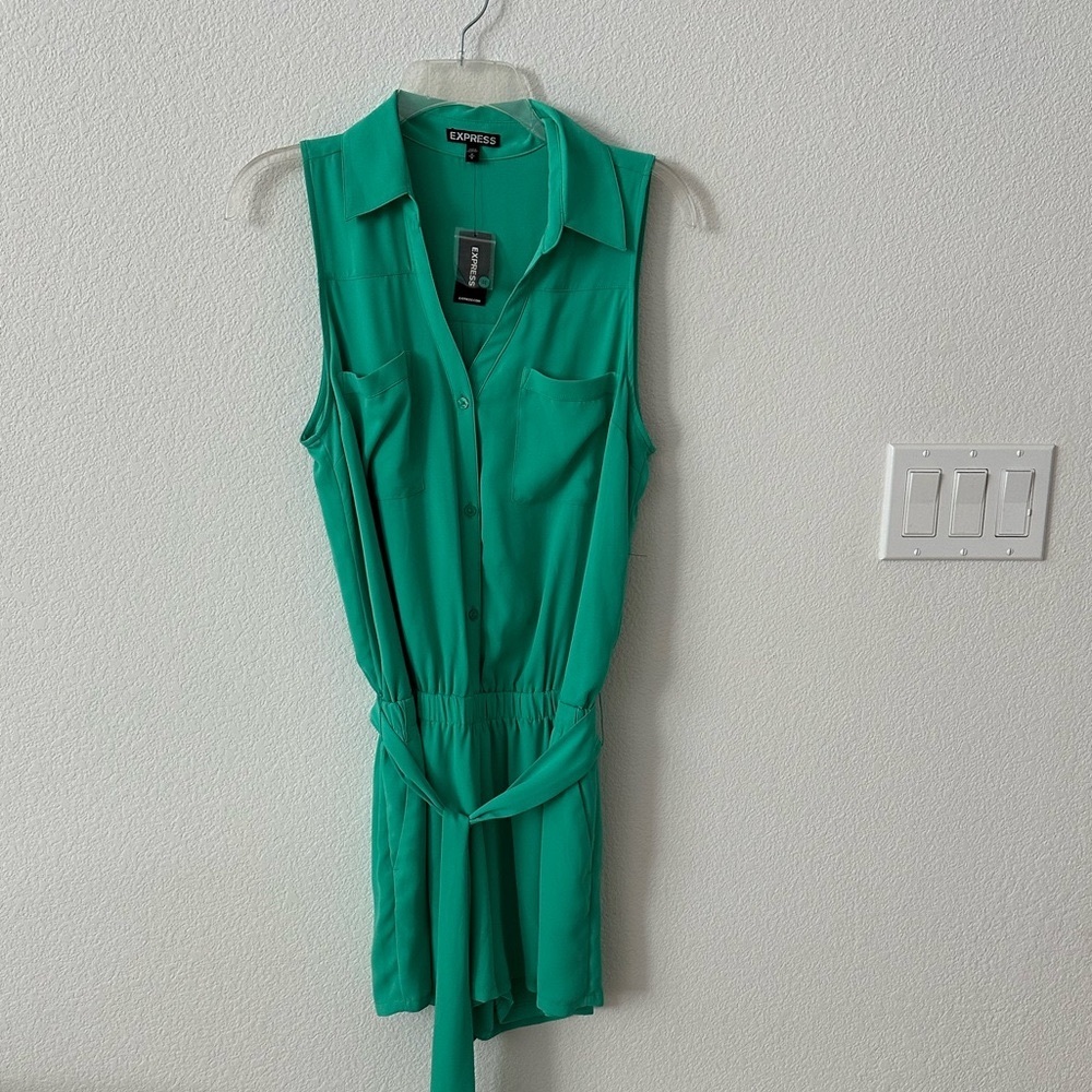 Express Women's Sleeveless Green Tie-Waist Romper